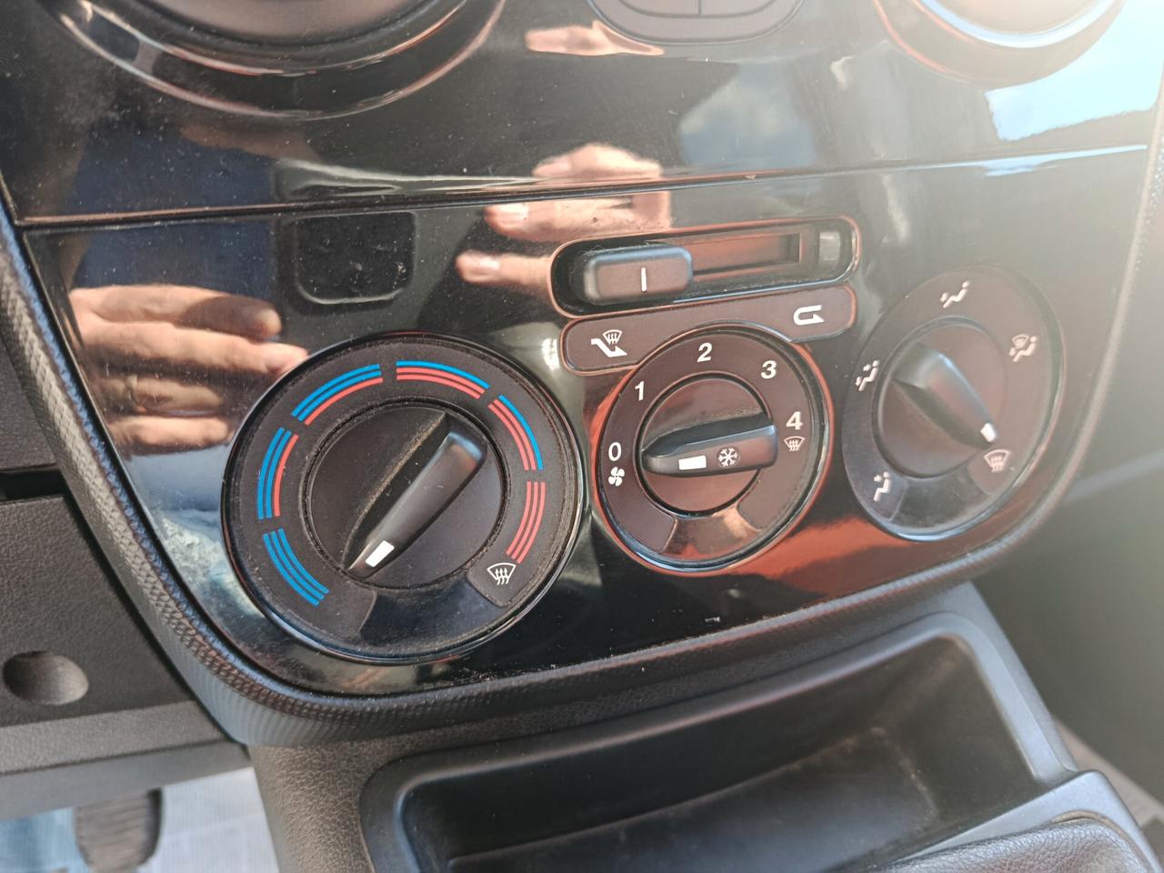 Fiat Qubo 1.3 MJT 75 CV Trekking