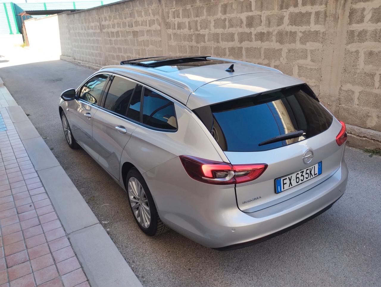 OPEL INSIGNIA 1.6 CDTI 136 CV - CAMBIO AUTOMATICO - ANNO 2019