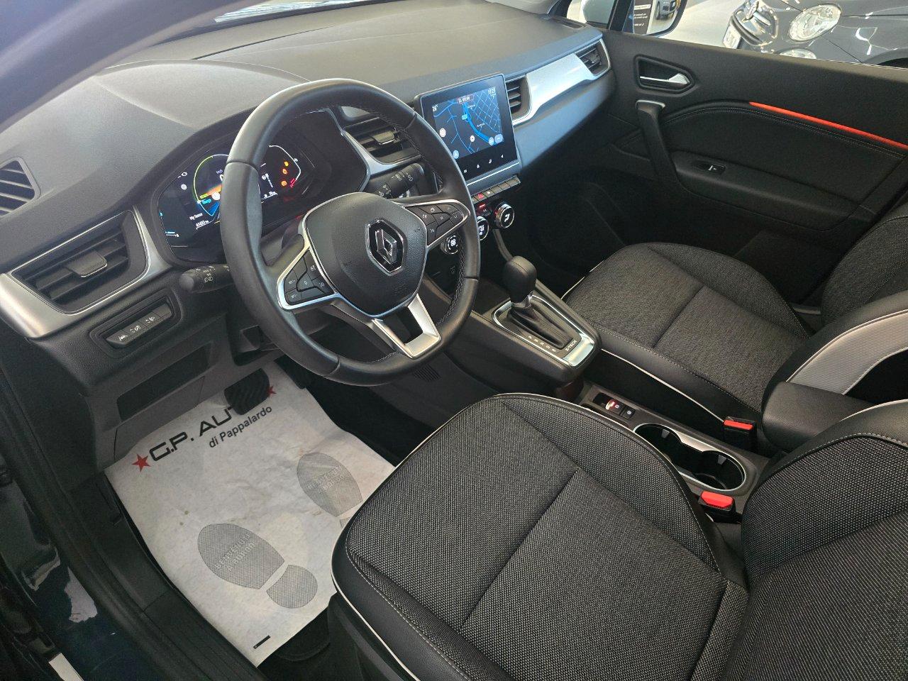Renault Captur 1.6 E-Tech full hybrid Techno 145cv auto