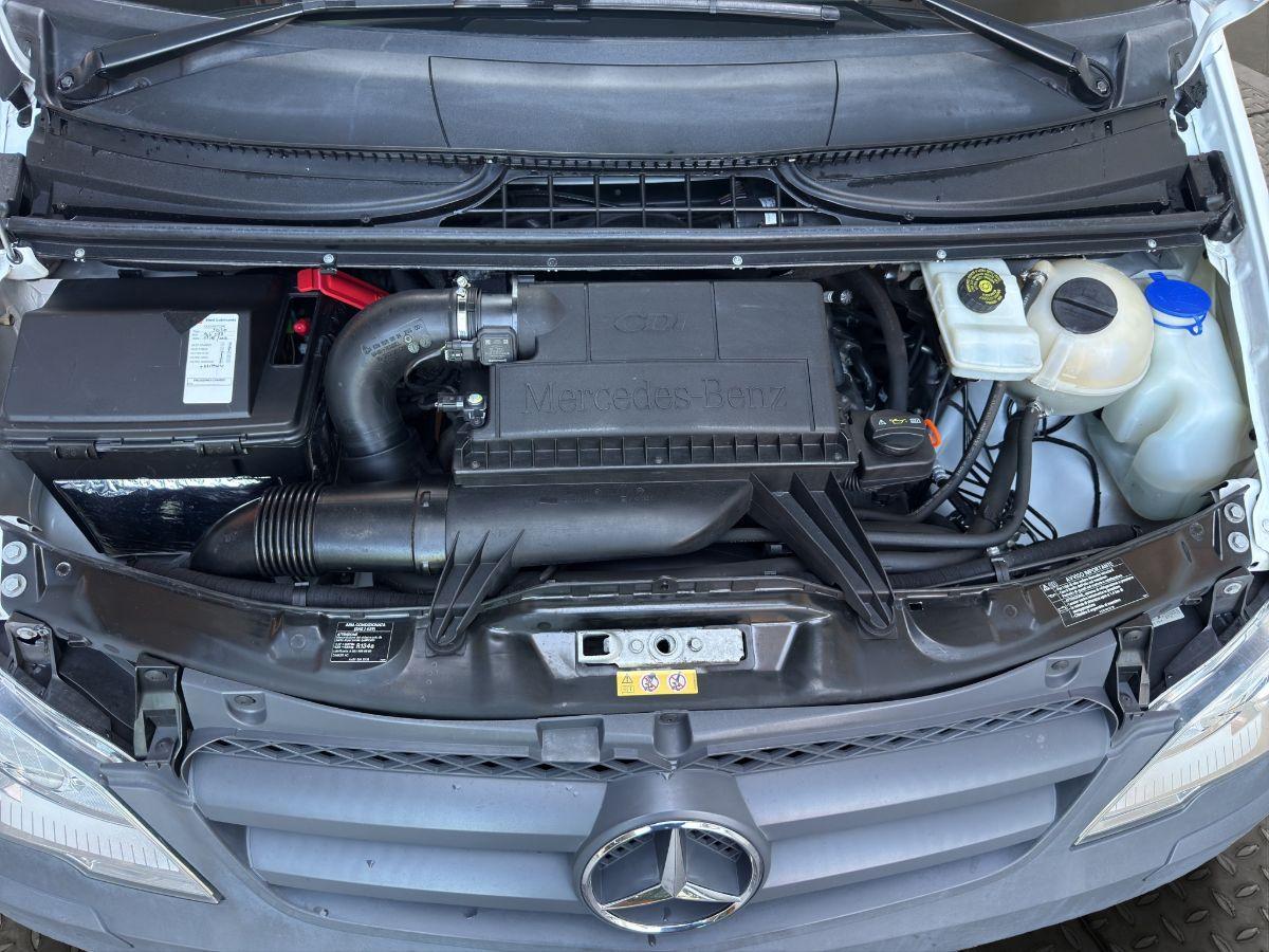 MERCEDES-BENZ Vito - 2.2 CDI 136CV AUTOCARRO 3 POSTI