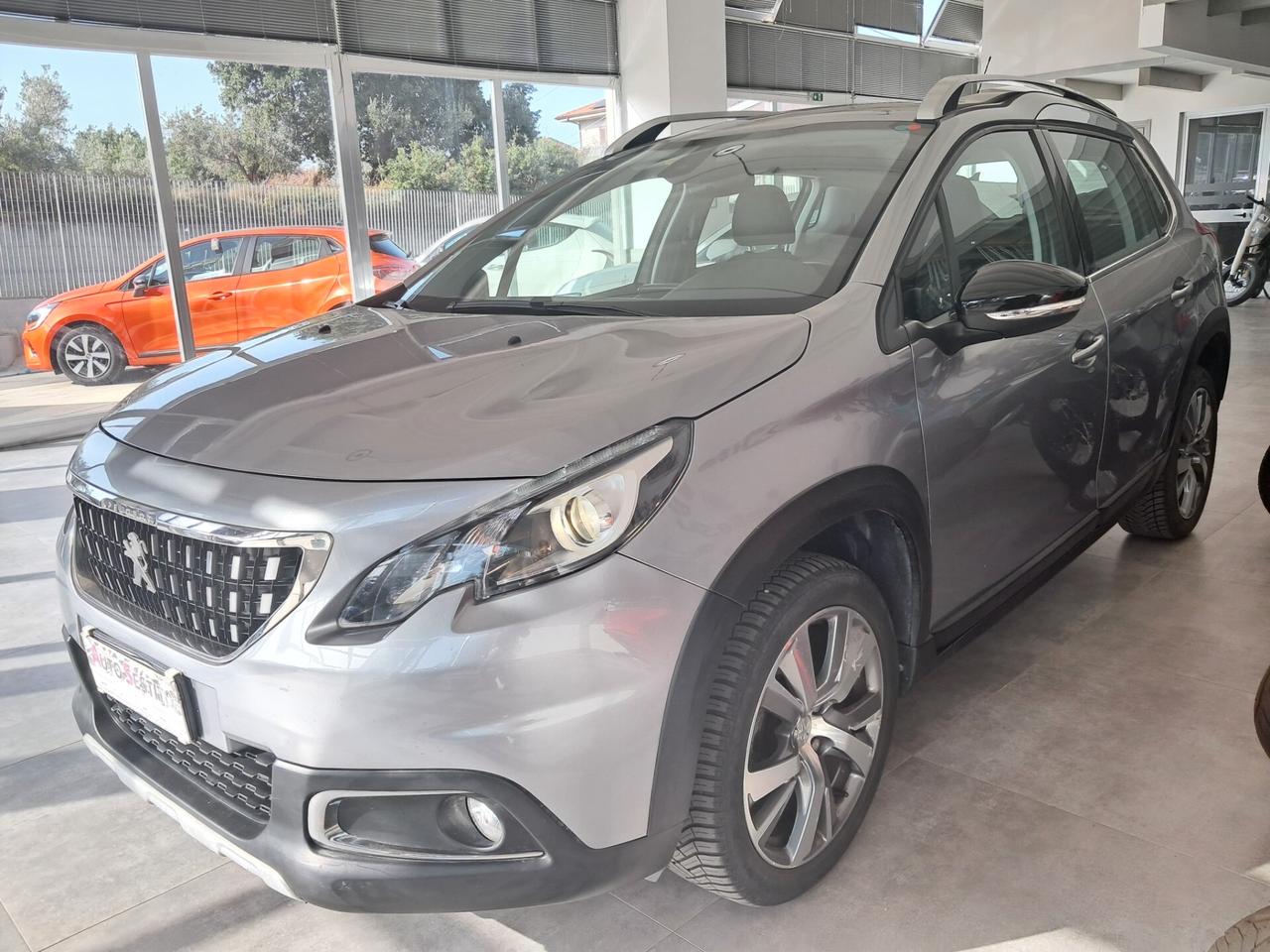 Peugeot 2008 BlueHDi 100 S&S Allure