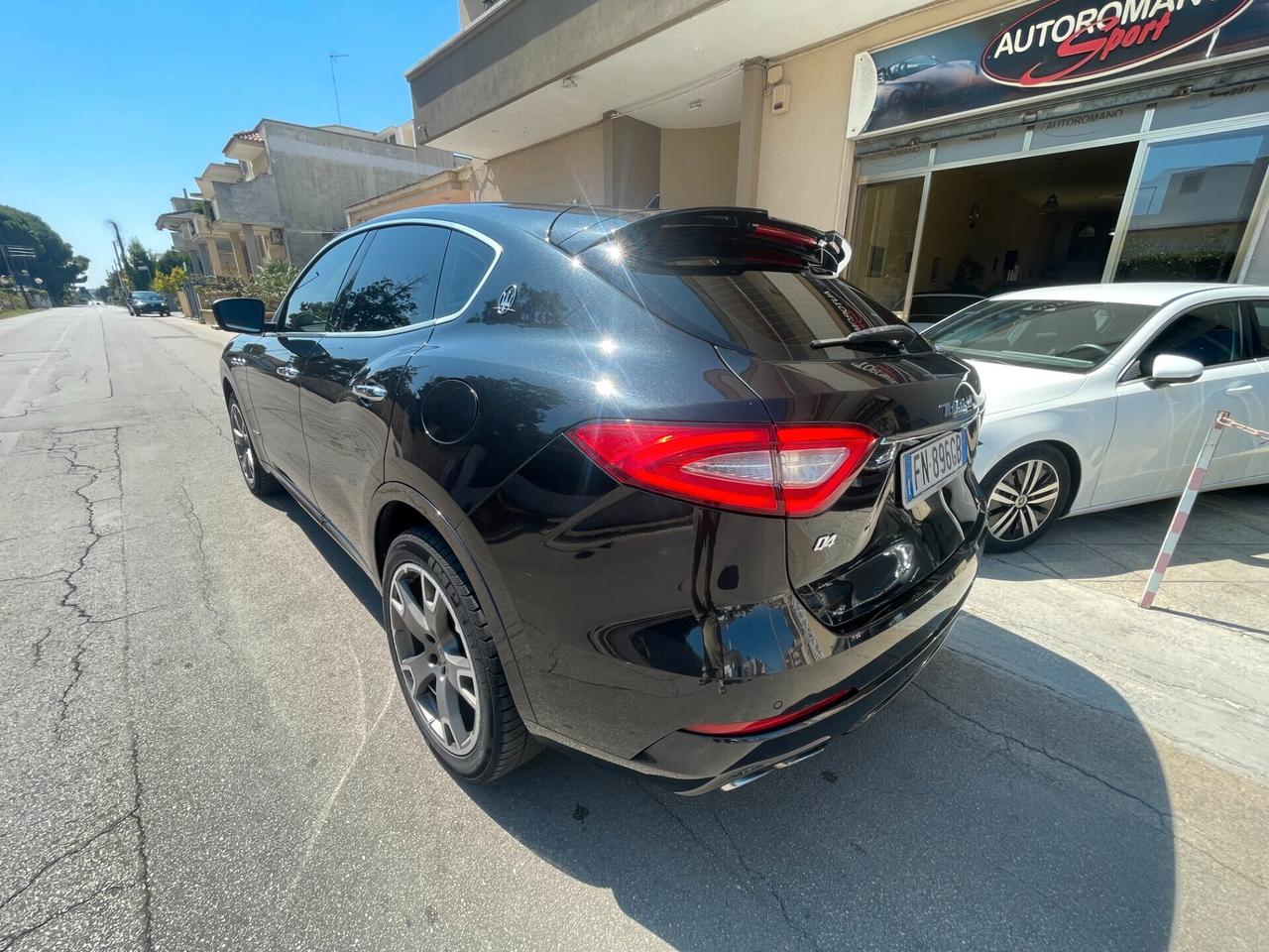 Maserati Levante V6 Diesel 275 CV AWD Gransport