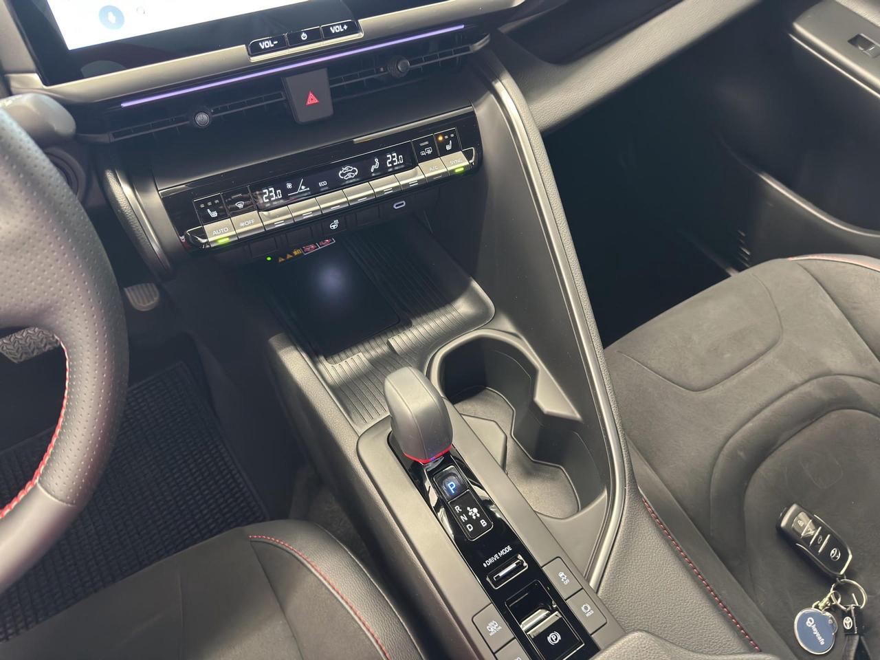 Toyota C-HR 2.0 phev GR Sport fwd e-cvt