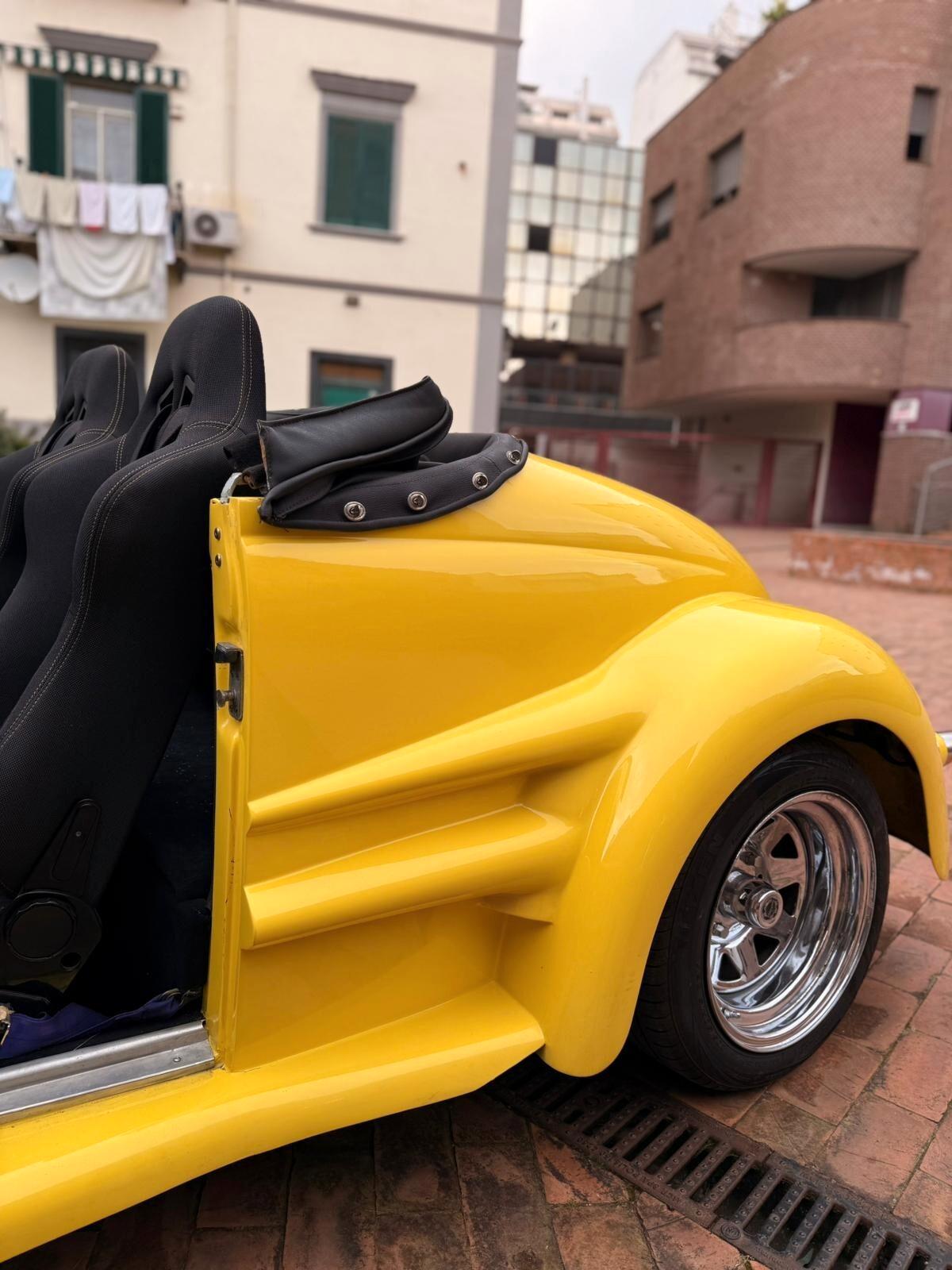 Volkswagen Maggiolino Speedmaster 1300cc CABRIO by PORSCHE