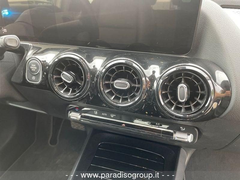 Mercedes-Benz GLA GLA-H247 2020 200 d Business Extra auto
