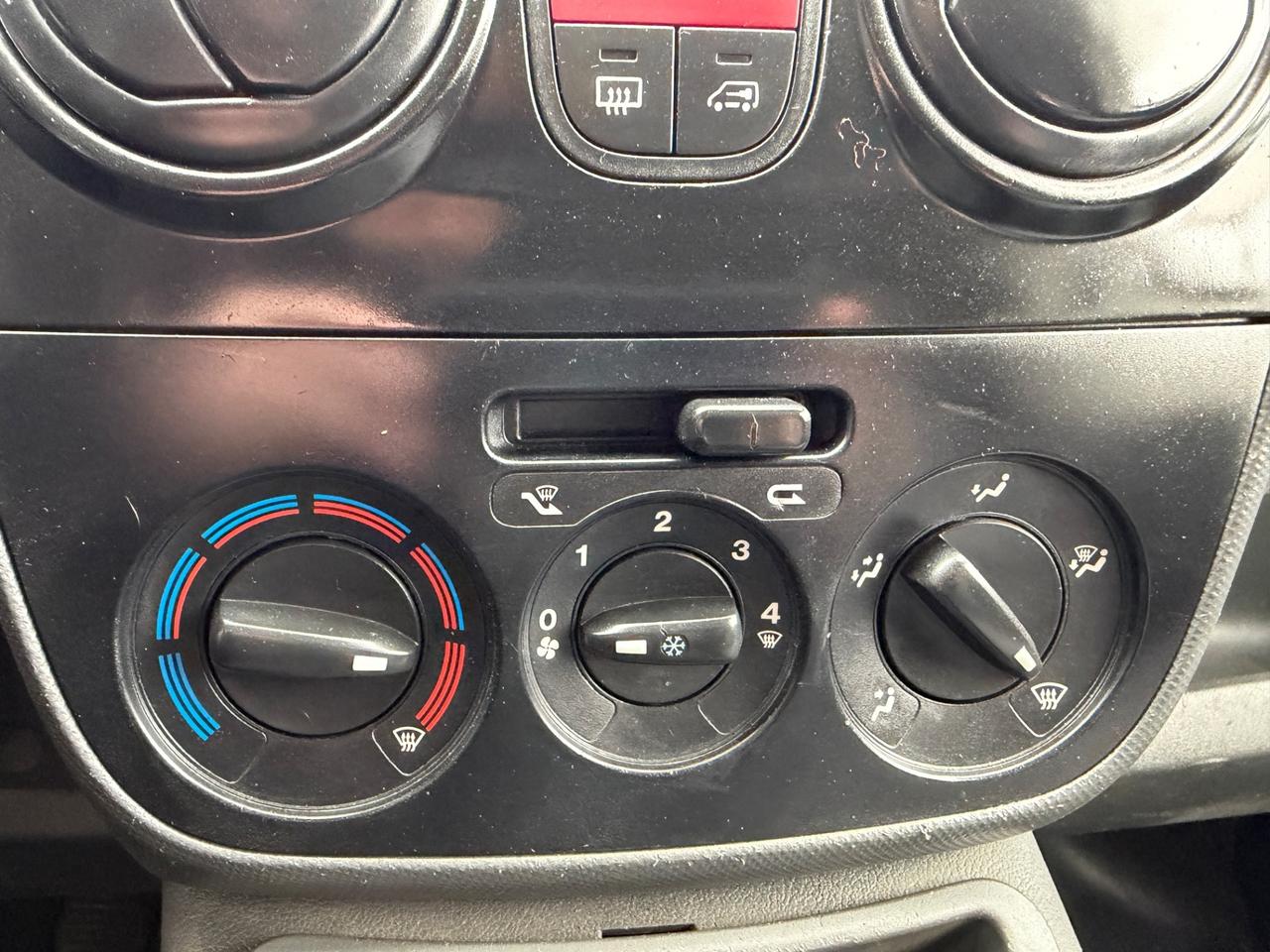 Peugeot Bipper 1.4 75CV benzina euro4 Furgone