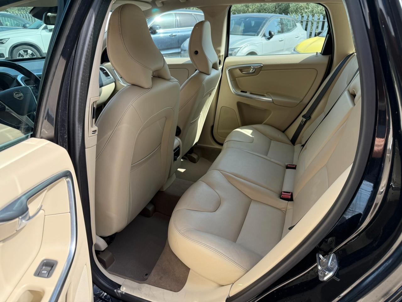 Volvo XC 60 XC60 D4 Geartronic Momentum