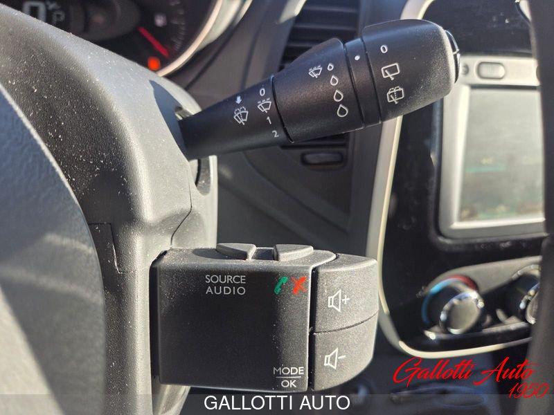 Renault Captur dCi 8V 90 CV EDC Business