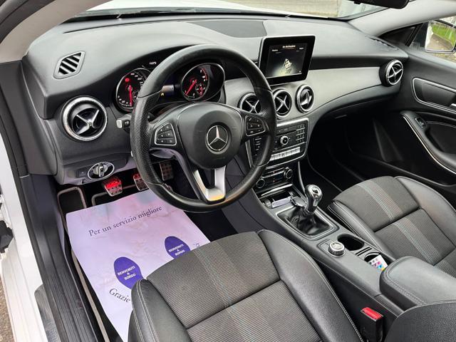 MERCEDES-BENZ CLA 180 d Sport