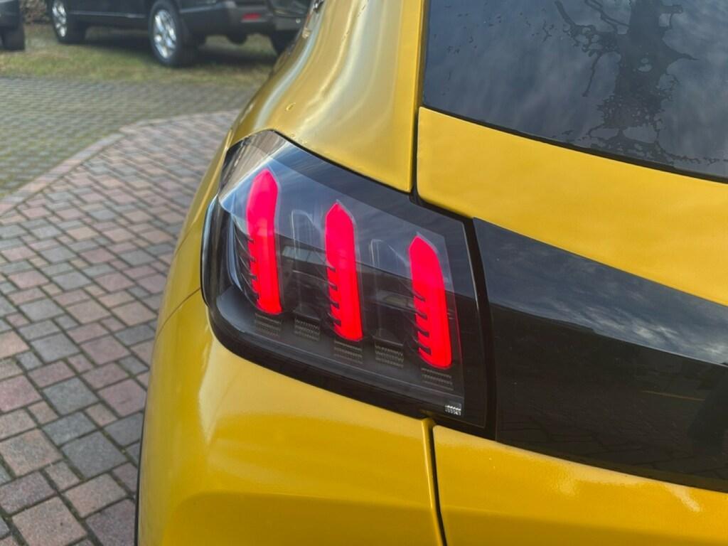 Peugeot 208 5 Porte 1.2 PureTech GT Pack