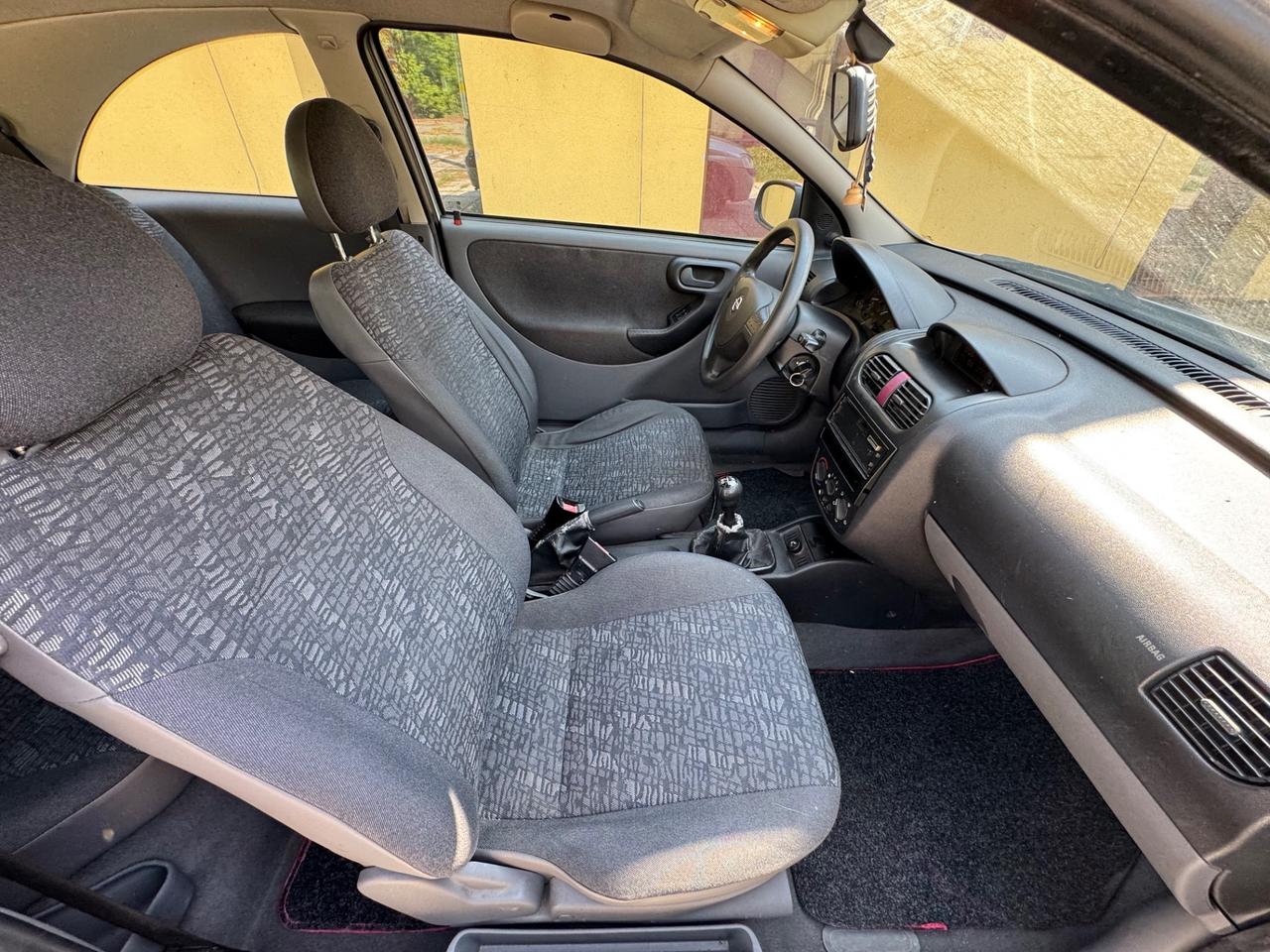 Opel Corsa 1.2i 16V cat 3 porte Comfort