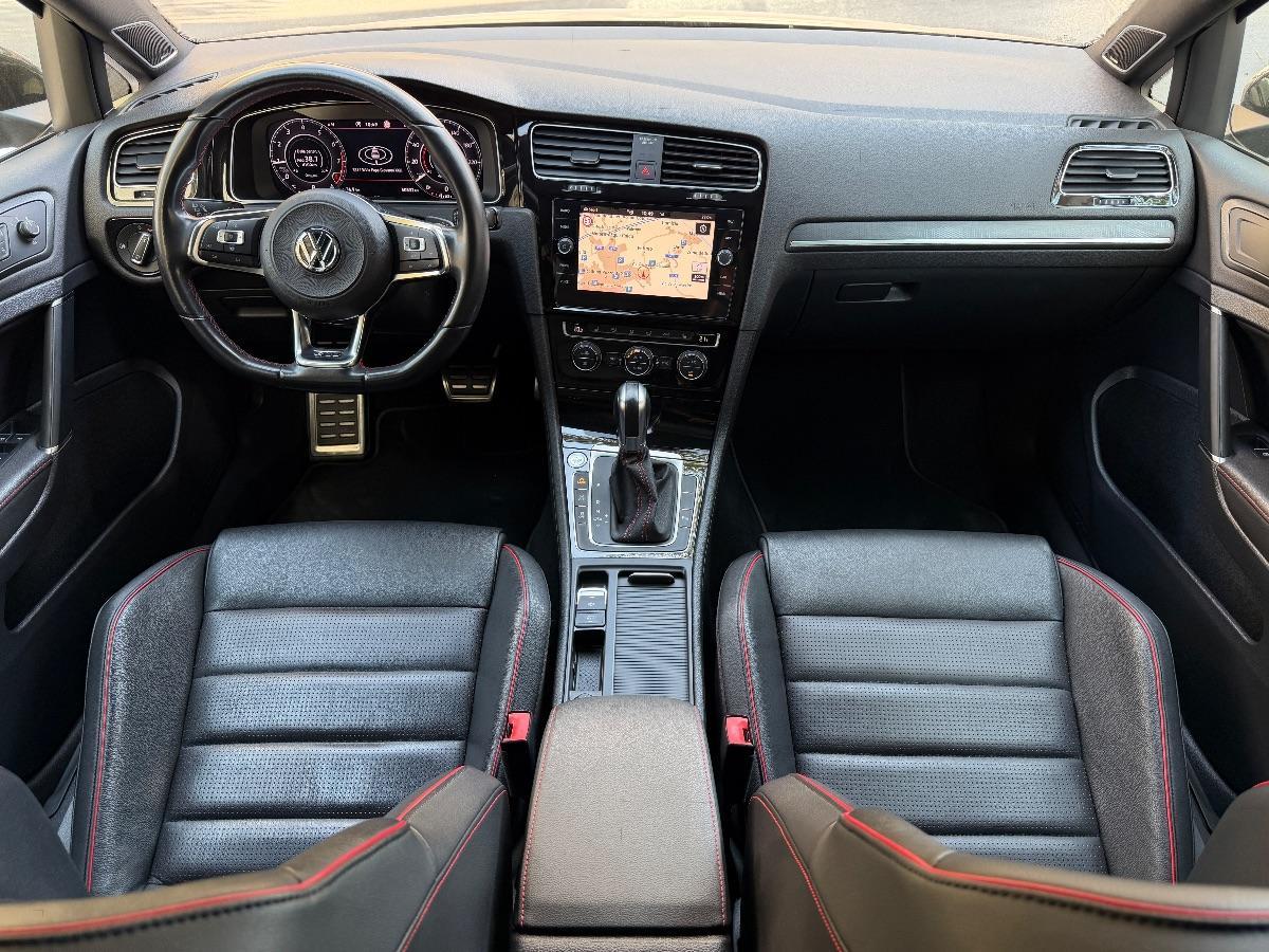 Volkswagen Golf 7.5 GTI 2.0 TSI 245 CV