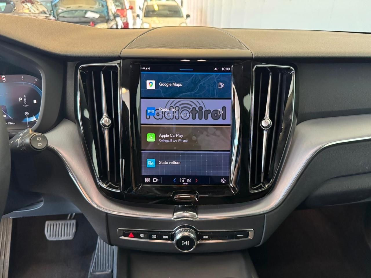 Volvo XC 60 XC60 B4 (d) AWD Geartronic Momentum