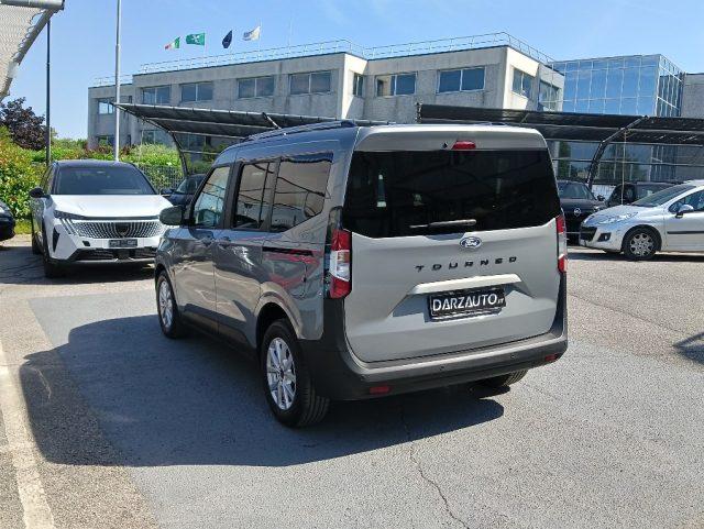 FORD Tourneo Courier 1.0 EcoBoost Titanium