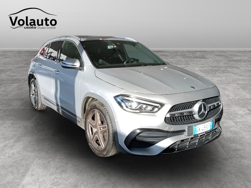 Mercedes-Benz GLA-H247 2020 - GLA 180 d Premium auto
