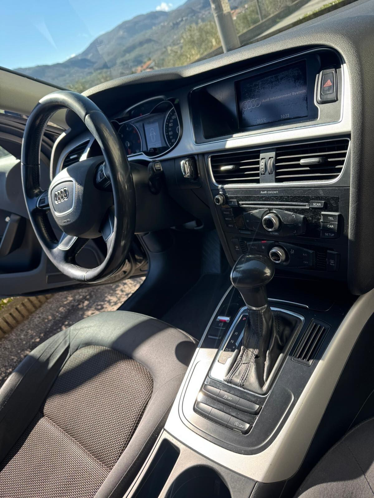 Audi A4 allroad 2.0 177CV Aut.