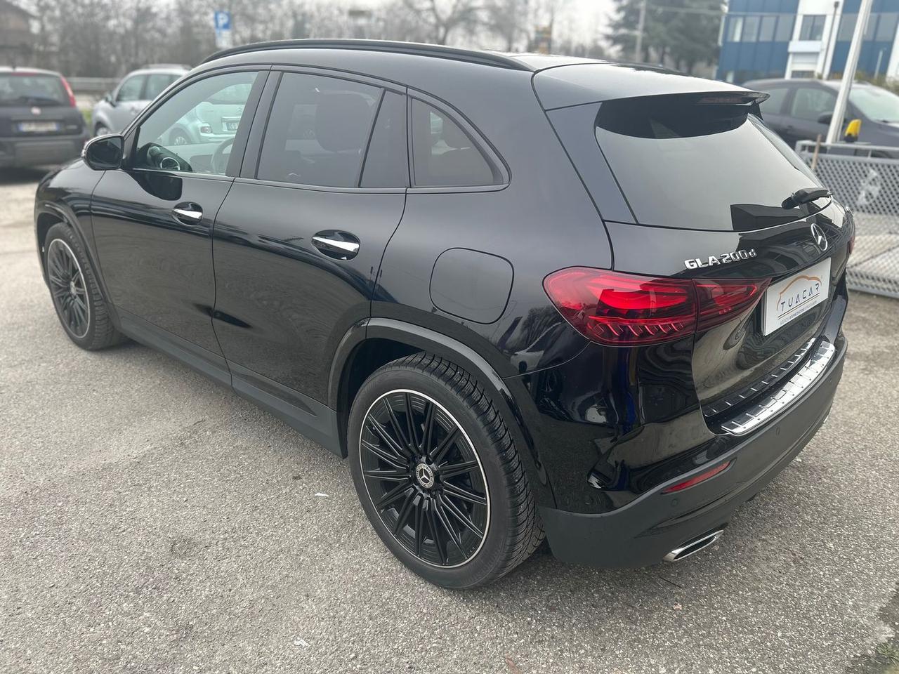 Mercedes-Benz GLA 200 AMG Line Premium Plus #9052