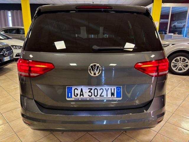VOLKSWAGEN Touran 1.6 TDI 115 CV SCR GANCIO TRAINO 7 POSTI - GOMMATO