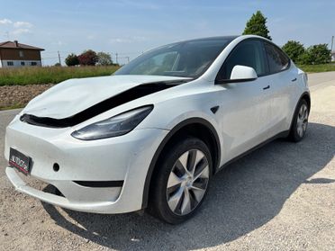 Tesla Model Y RWD