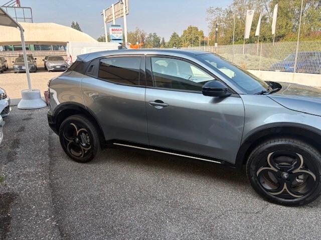 Alfa Romeo Junior 1.2 145 CV Hybrid eDCT6 Q4 Intensa