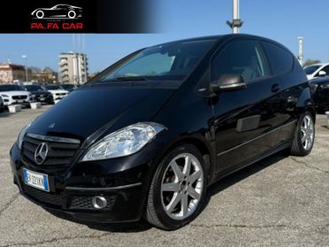 MERCEDES-BENZ A 180 CDI Coupé Special Edition
