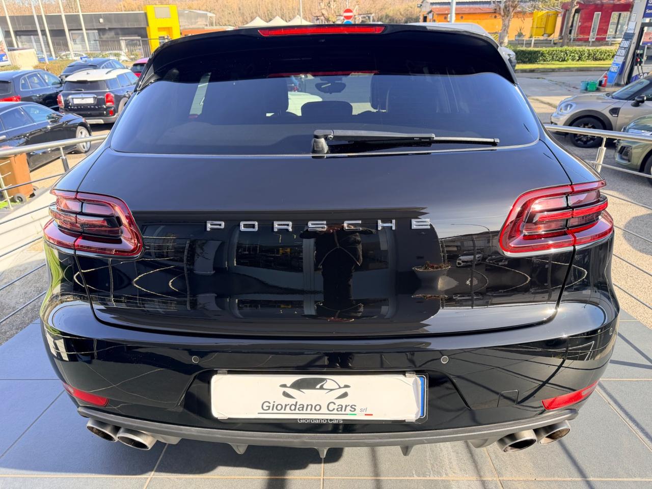 Porsche Macan 3.0 S Diesel black edition in garanzia