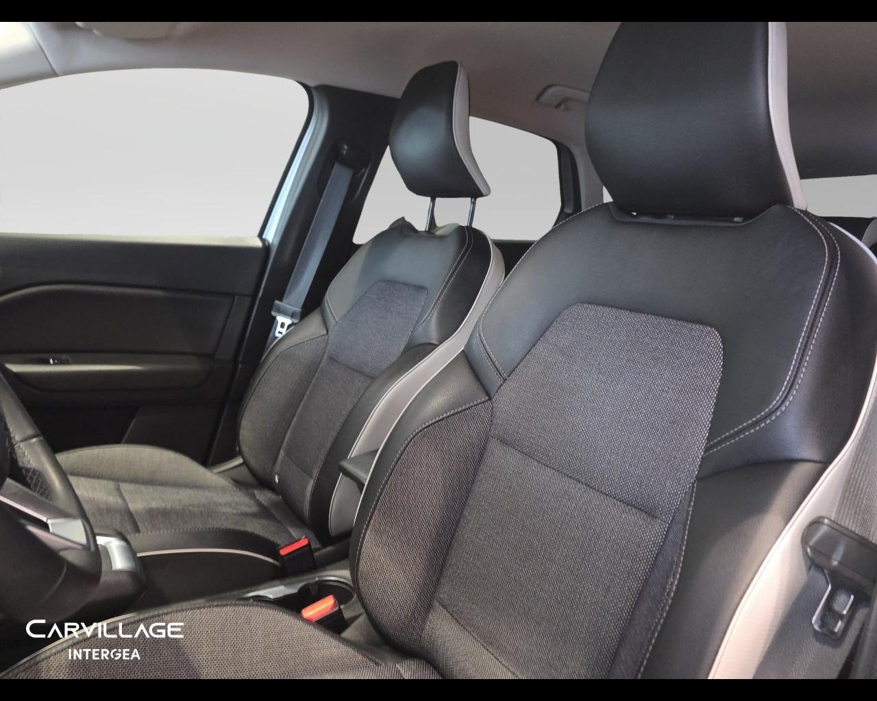 RENAULT Captur 1.5 blue dci Intens 115cv edc