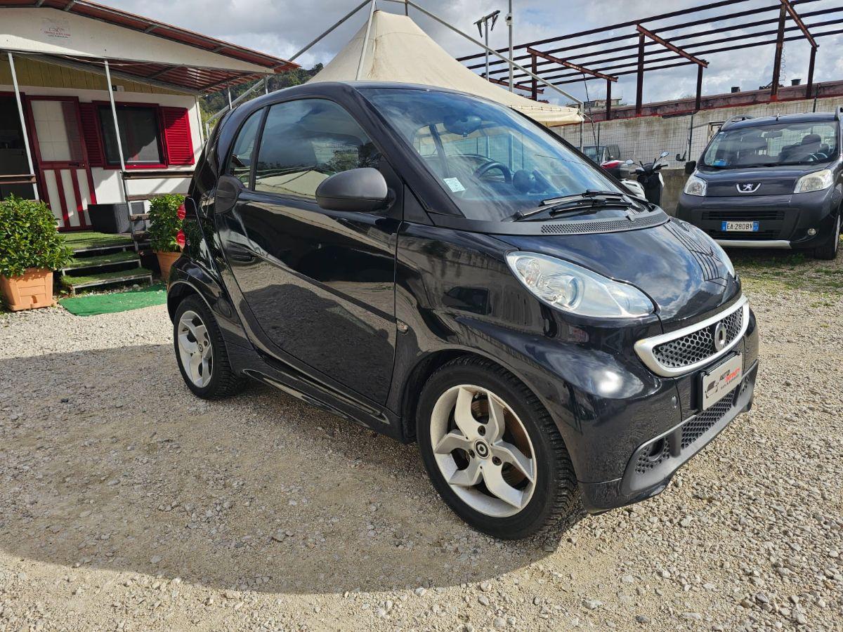 SMART - Fortwo - 1000 52 kW MHD coupé pulse
