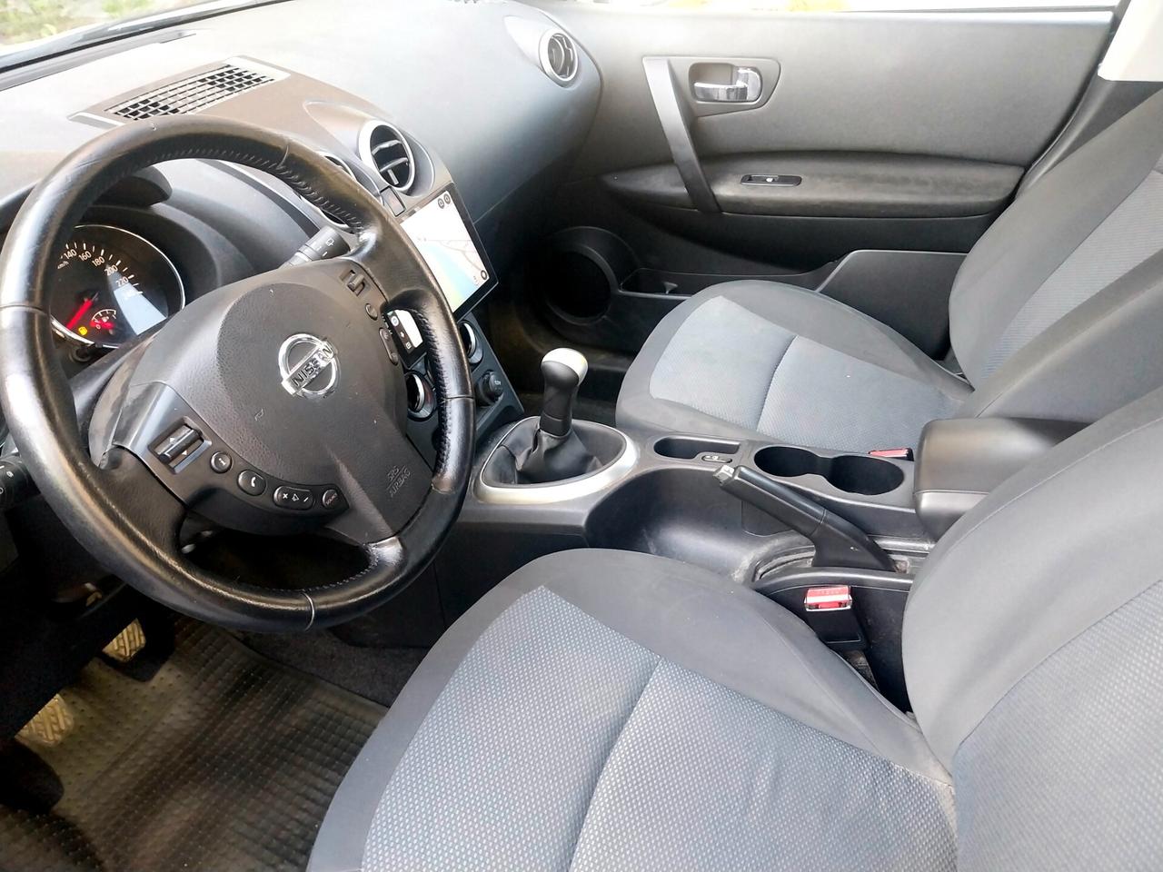 Nissan Qashqai 1.6 16V
