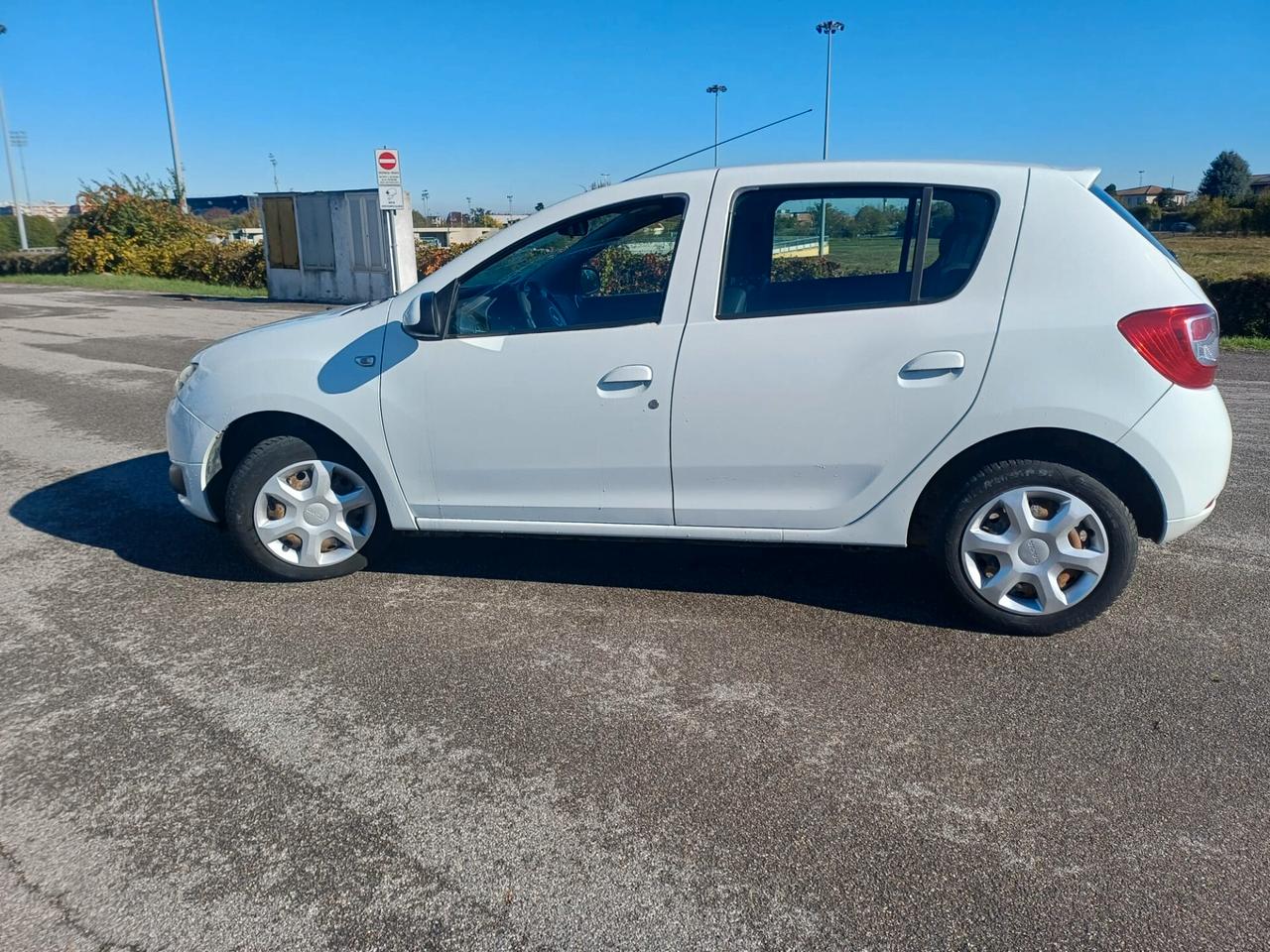 Dacia Sandero 1.5 dCi 8V 75CV Lauréate