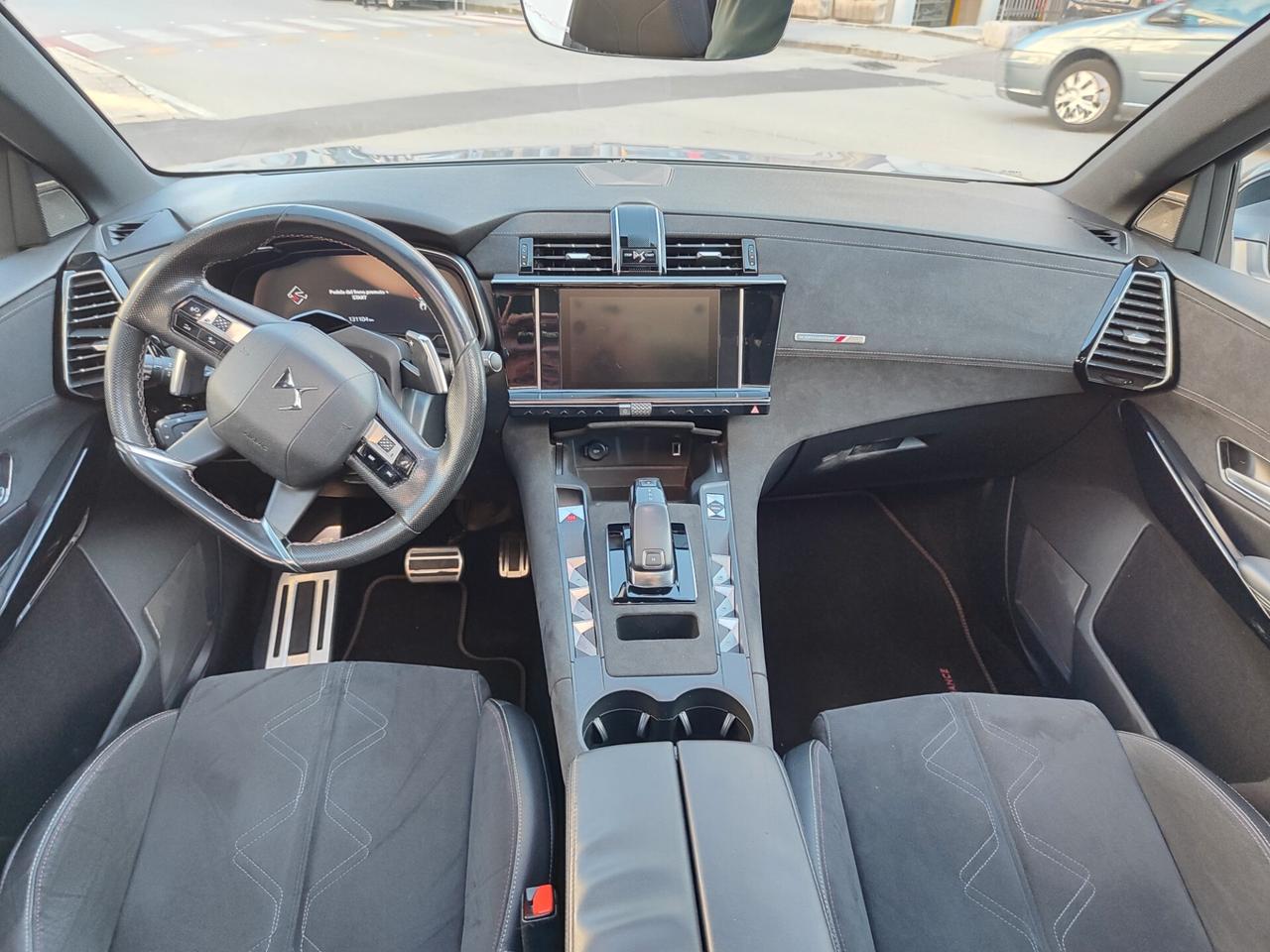 DS 7 Crossback Performance Grand Chic 1.5 BlueHDi * TETTO * NAVI * PELLE * Garantita 12 Mesi