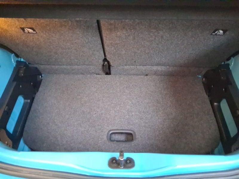 Volkswagen up! 1.0 48kW EVO move up! BMT