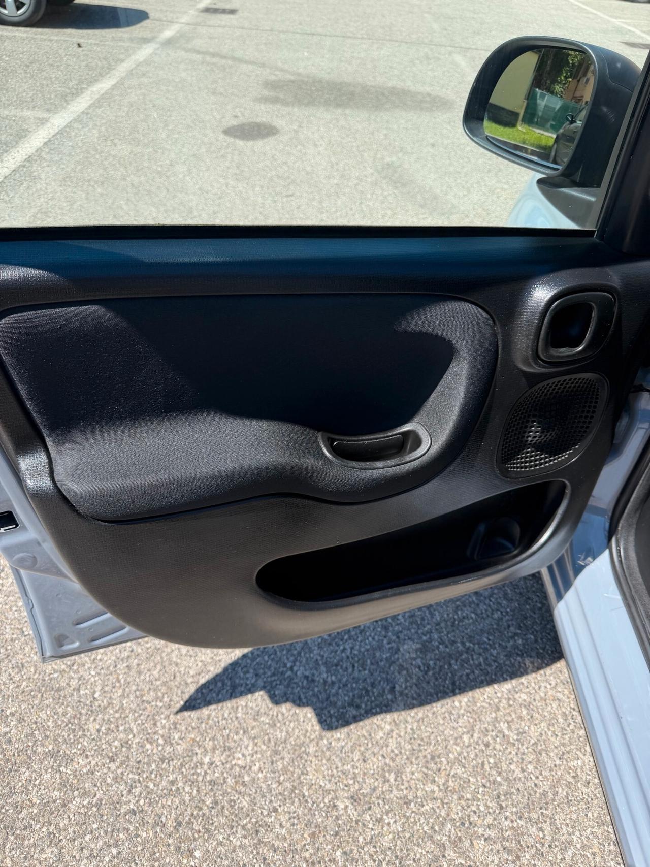 Fiat Panda 1.0 - NEOPATENTATI - 12 MESI DI GARANZIA -