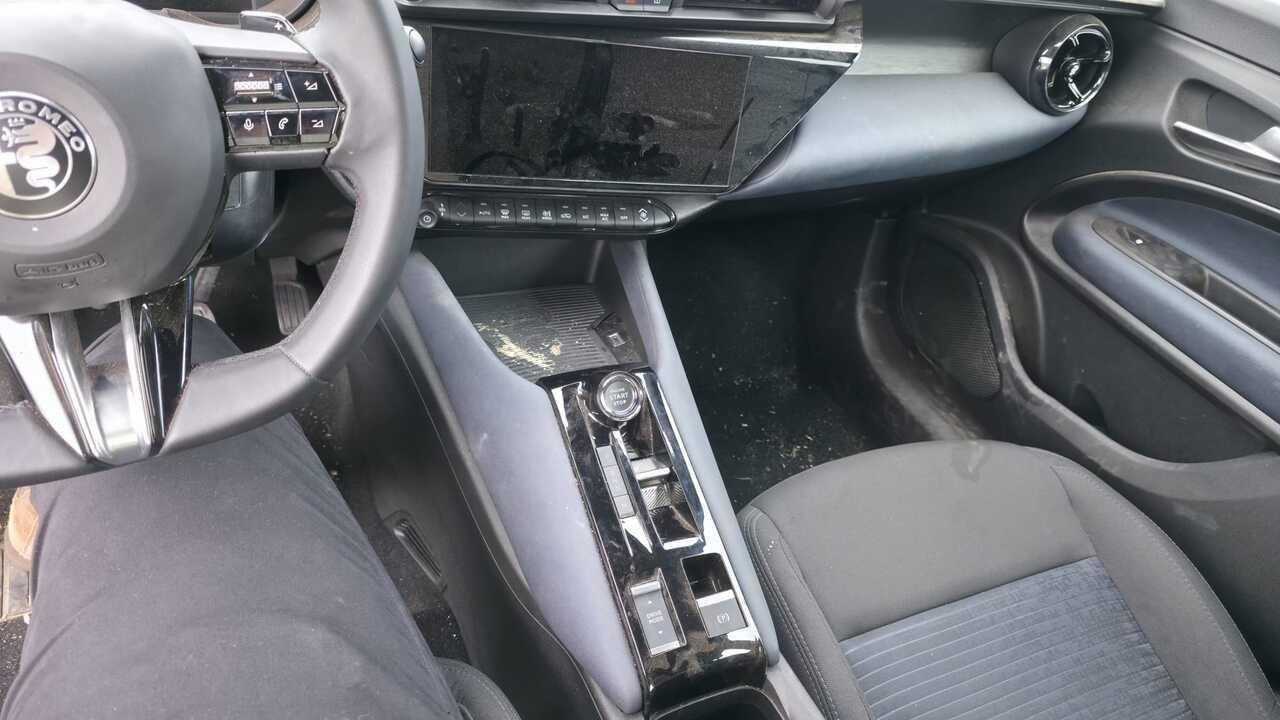 ALFA ROMEO Junior - Junior 1.2 ibrida 145cv edct6