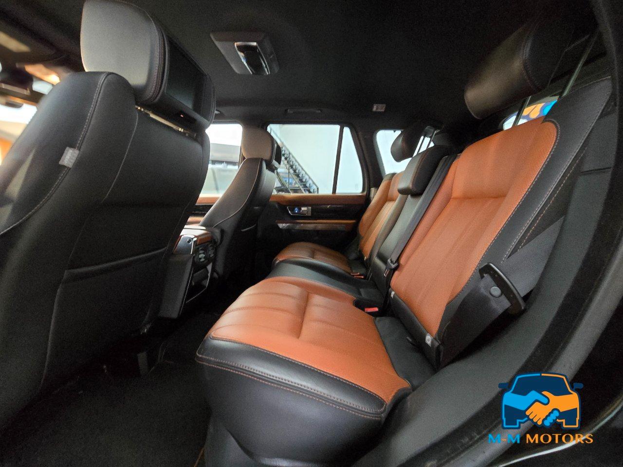 Land Rover Range Rover Sport 3.0 sdV6 Autobiography auto 8m