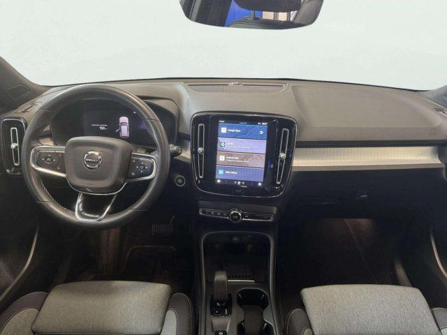 VOLVO XC40 B3 CORE AUTOMATICA