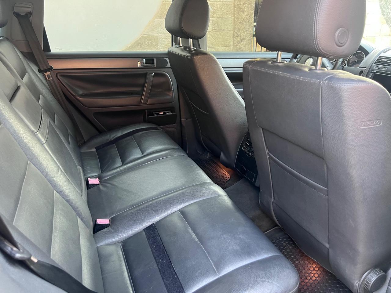 Volkswagen Touareg 3.0 V6 TDI DPF tiptronic