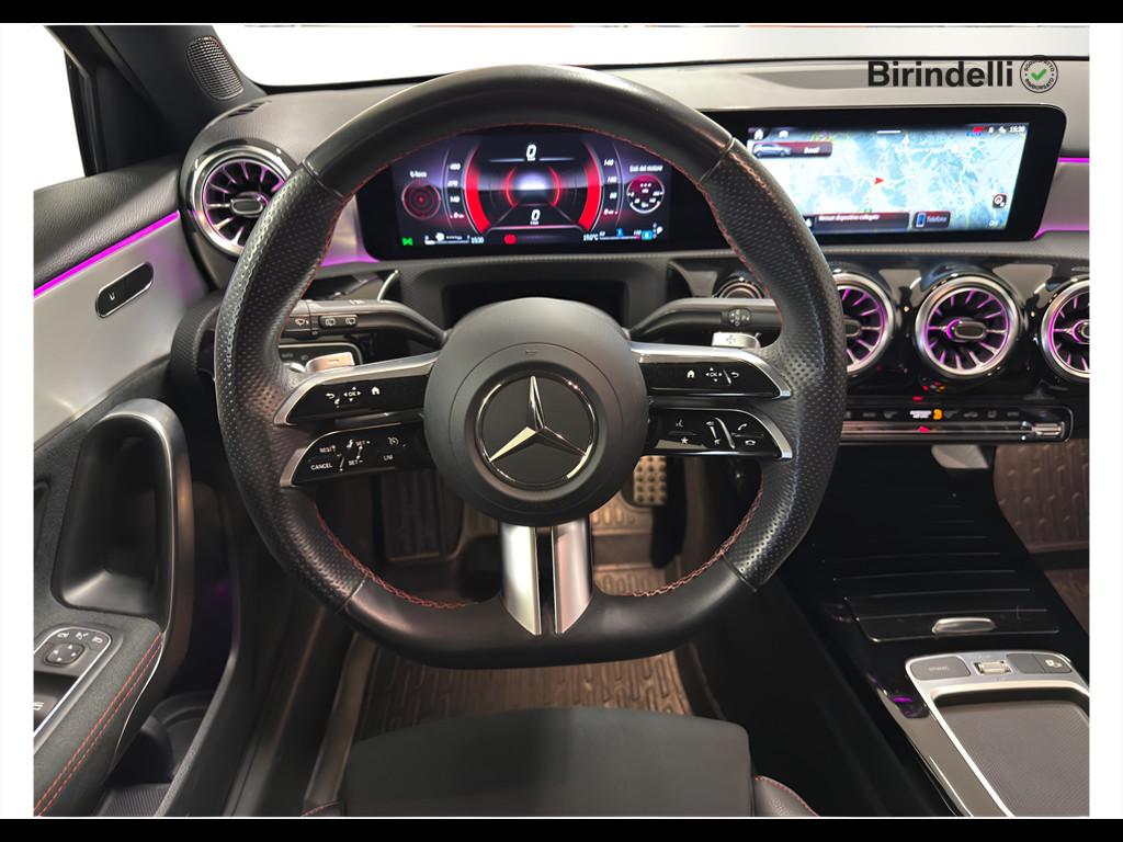 Mercedes-Benz Classe A (W177) - A 220 d Automatic AMG Line Premium