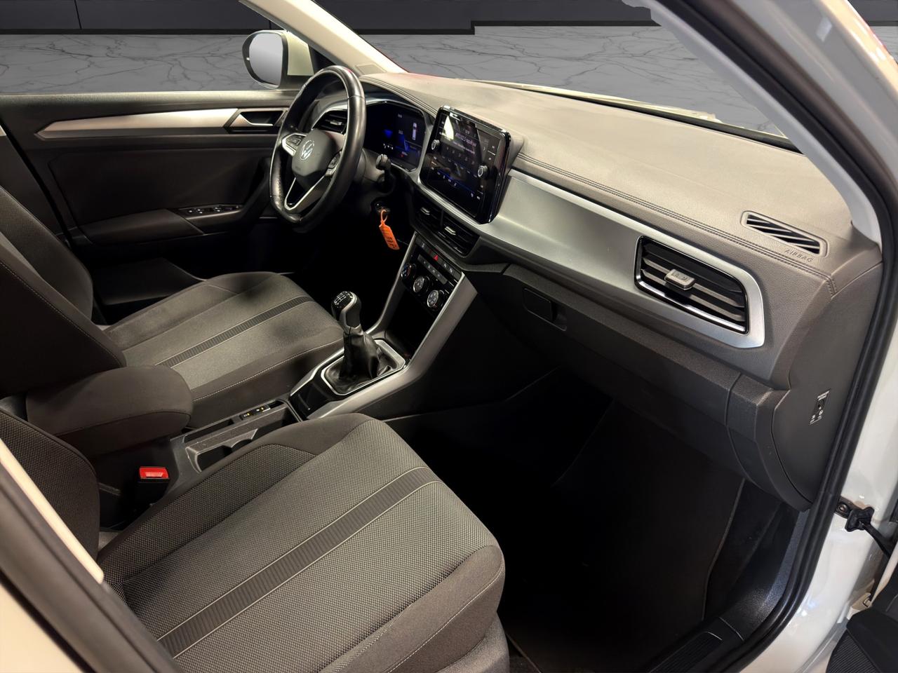 Volkswagen T-Roc 1.0 tsi Life 110cv