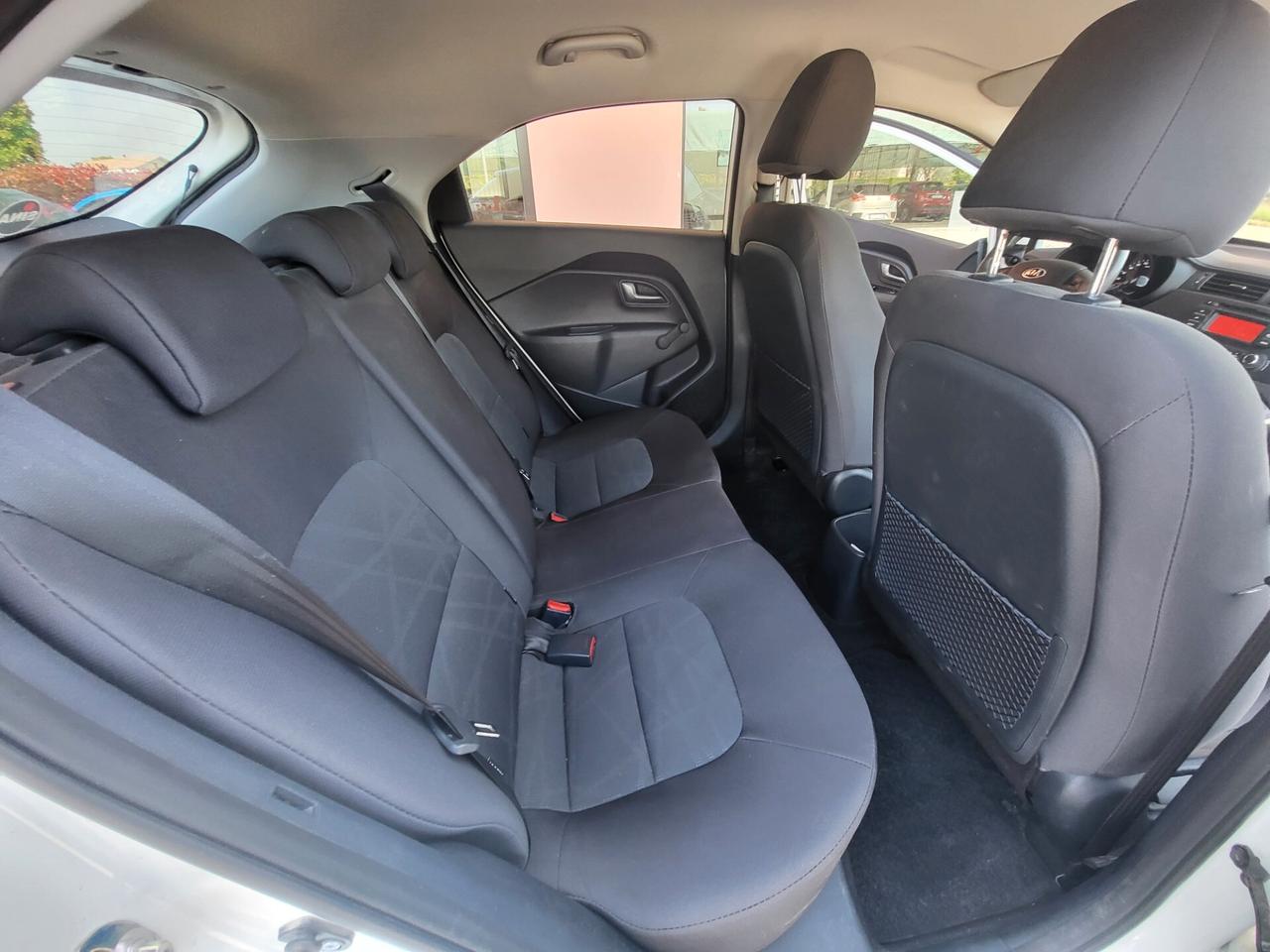 Kia Rio 1.2 CVVT 5p. Cool