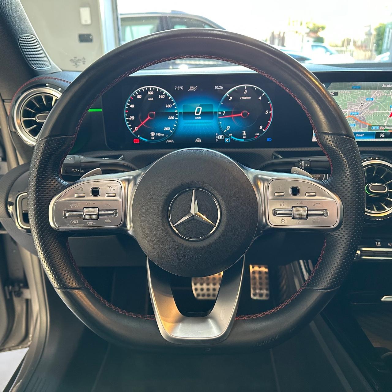 Mercedes-benz CLA 200 d 4Matic Coupe AMG Premium Plus Magno Designo tetto