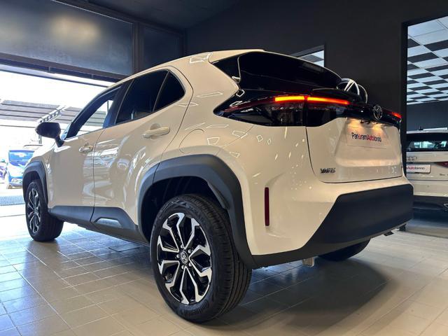 TOYOTA Yaris Cross 1.5 Hybrid 130 CV 5p.E-CVT Trend km0