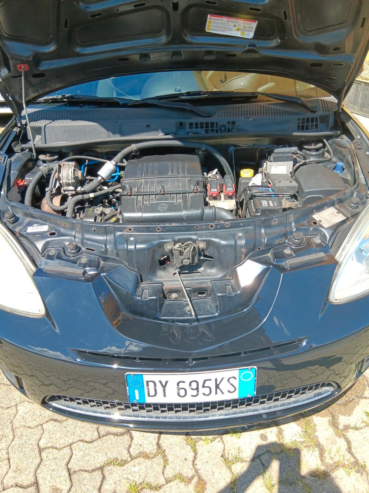 Lancia Ypsilon 1.4 Oro Ecochic GPL