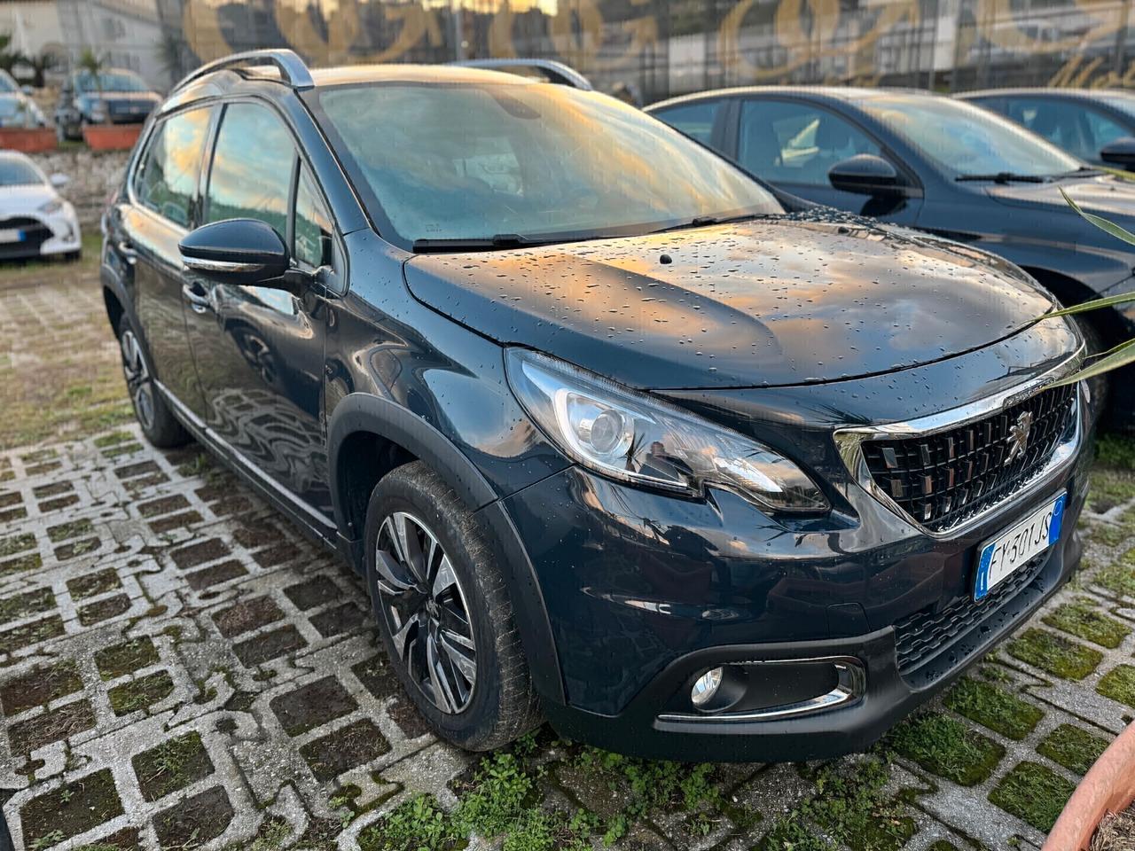 Peugeot 2008 BlueHDi 100cv Allure