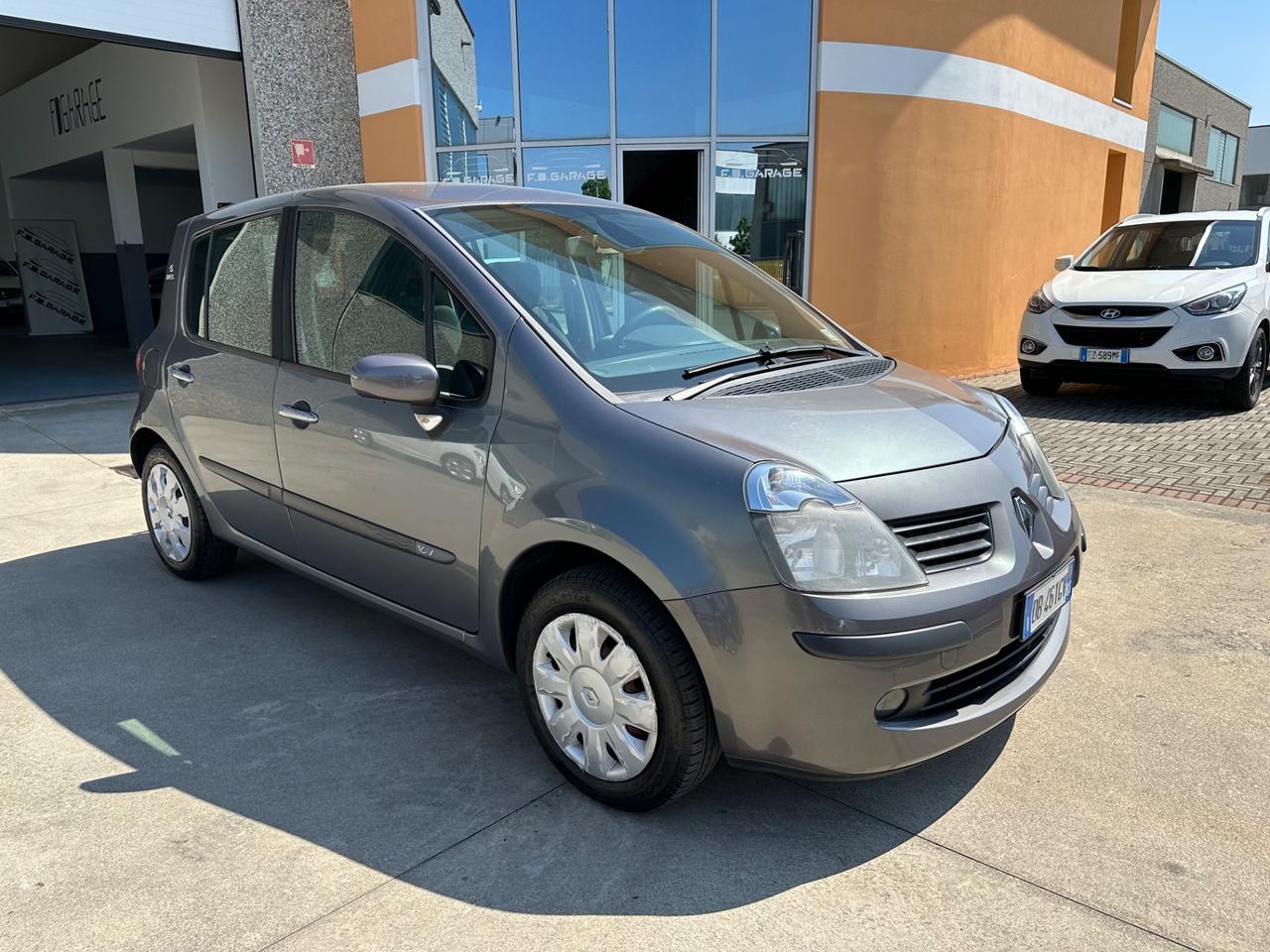 Renault Modus 1.2 16V Confort Dynamique