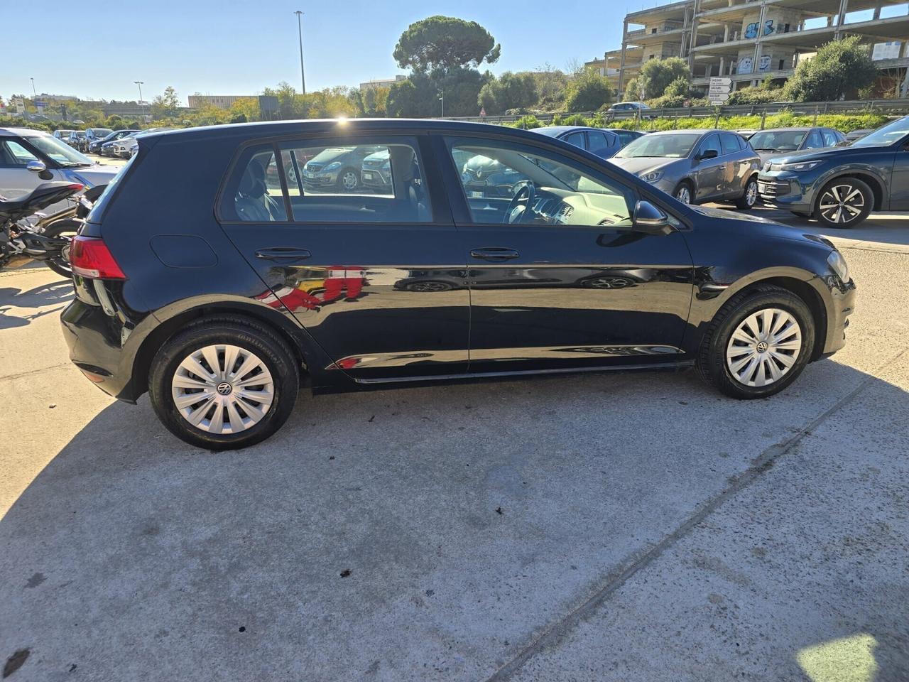 Volkswagen Golf 1.6 TDI 5p. Trendline BlueMotion T