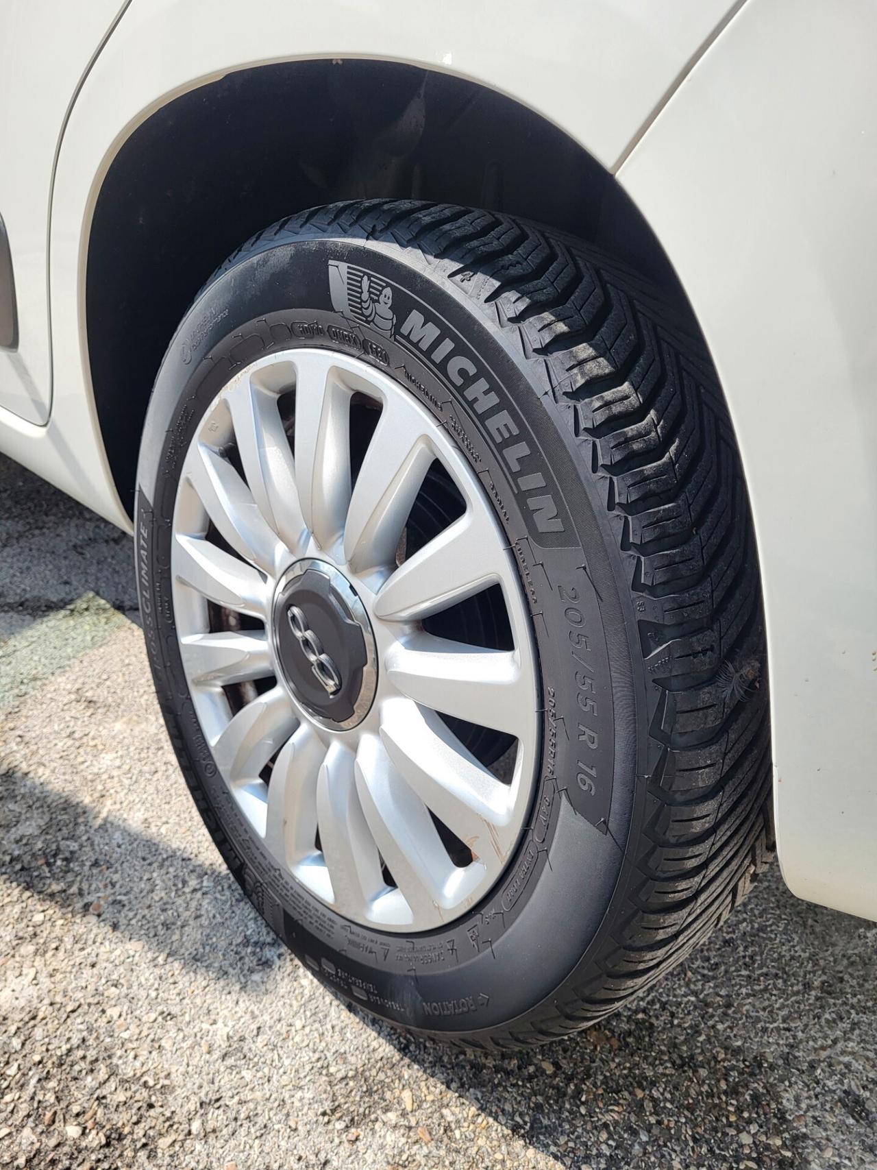 FIAT 500L 1,3 M.JET-KM 85000-4 REVISIONI+TAGLIANDI