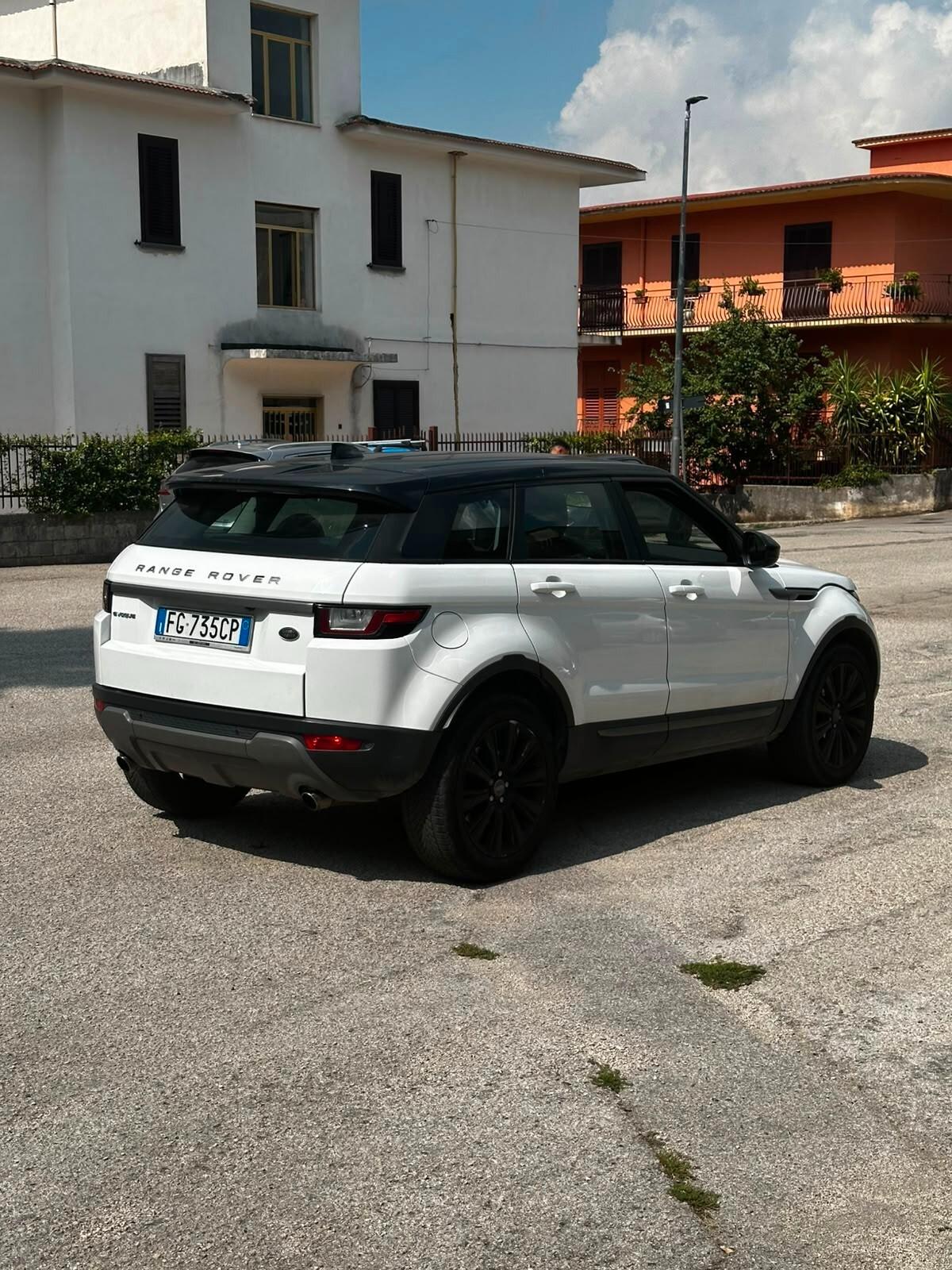 Land Rover Range Evoque 2.0 TD4 180 CV 5p. SE Dynamic