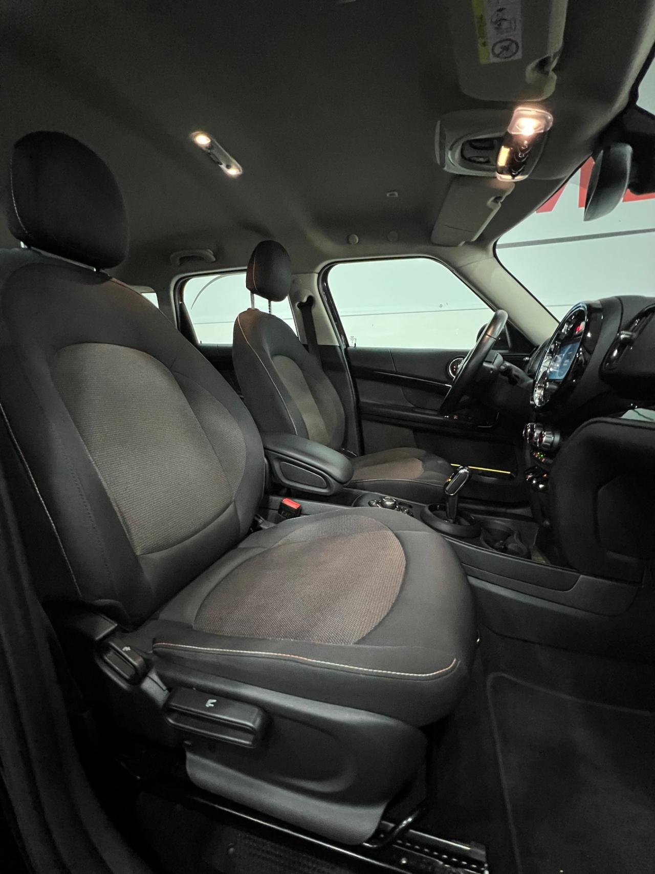 Mini Cooper Countryman 2.0 D Aut. Classic 150 cv