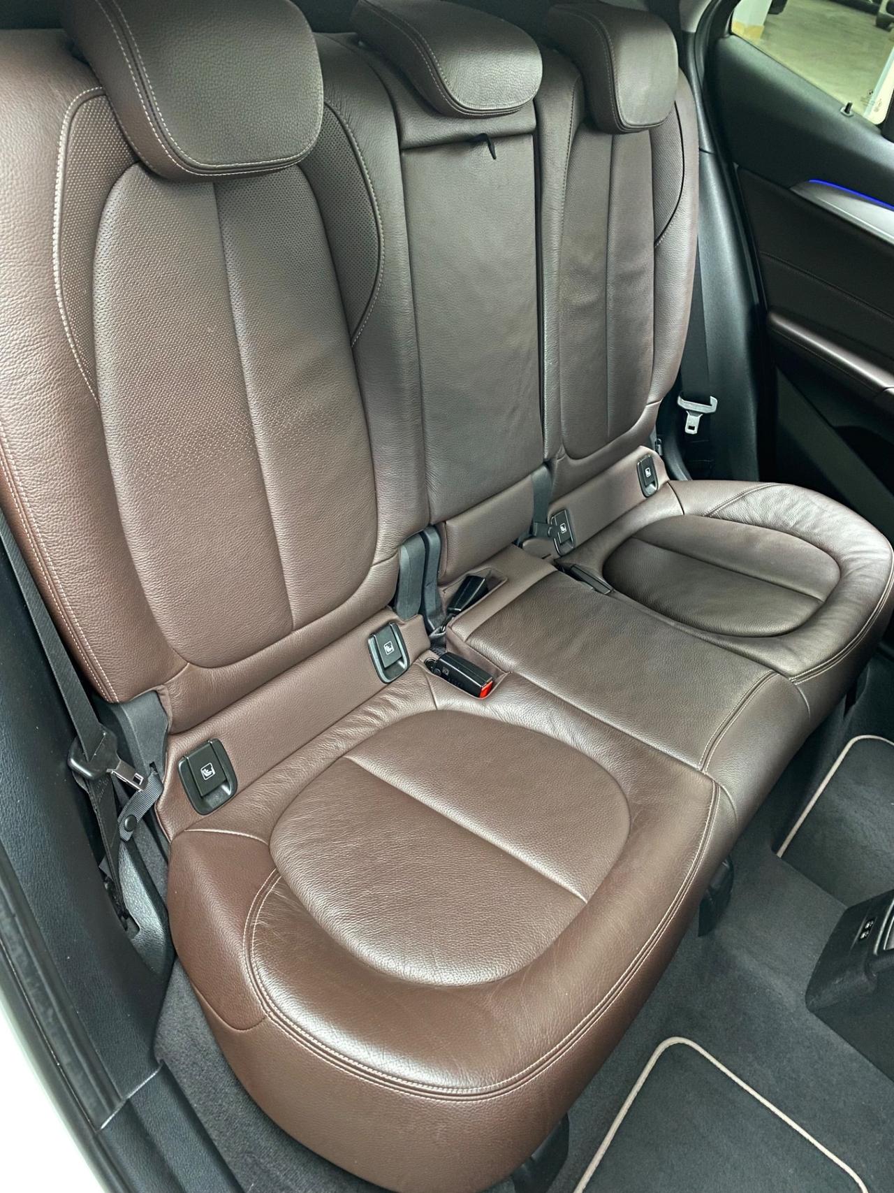 BMW X2 sDrive 18d AUTOM. Advantage - IVA ESPOSTA